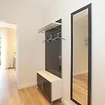 Stern Stern 12 Apartment